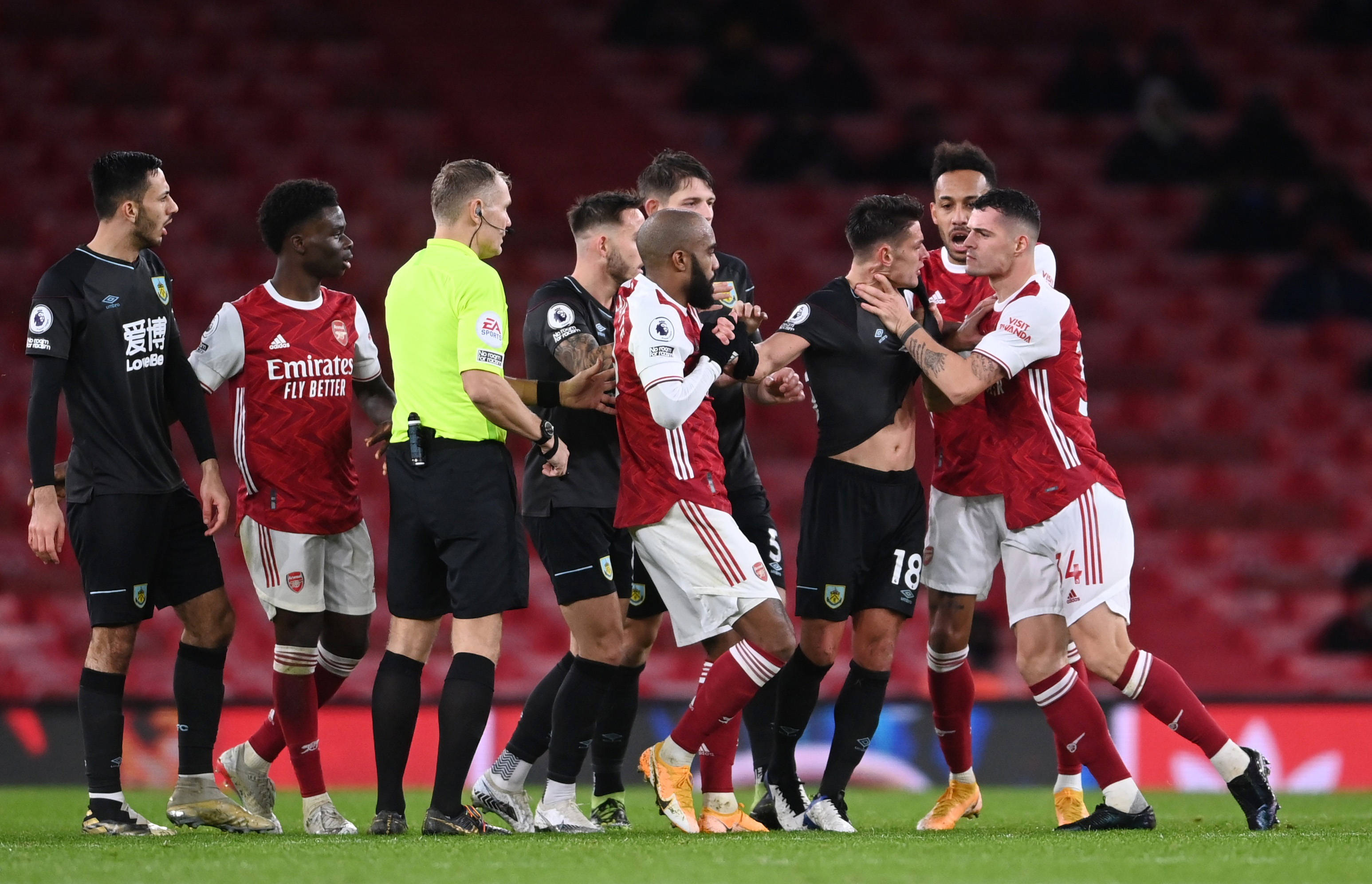 年轻粉丝 年轻粉丝